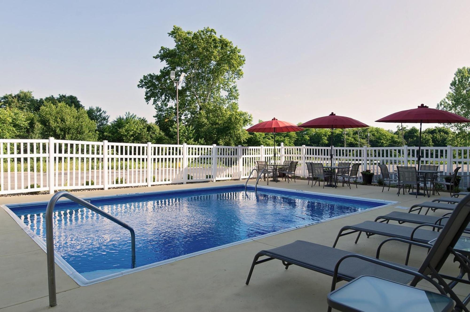 Red Roof Inn Georgetown, In - Louisville West Extérieur photo